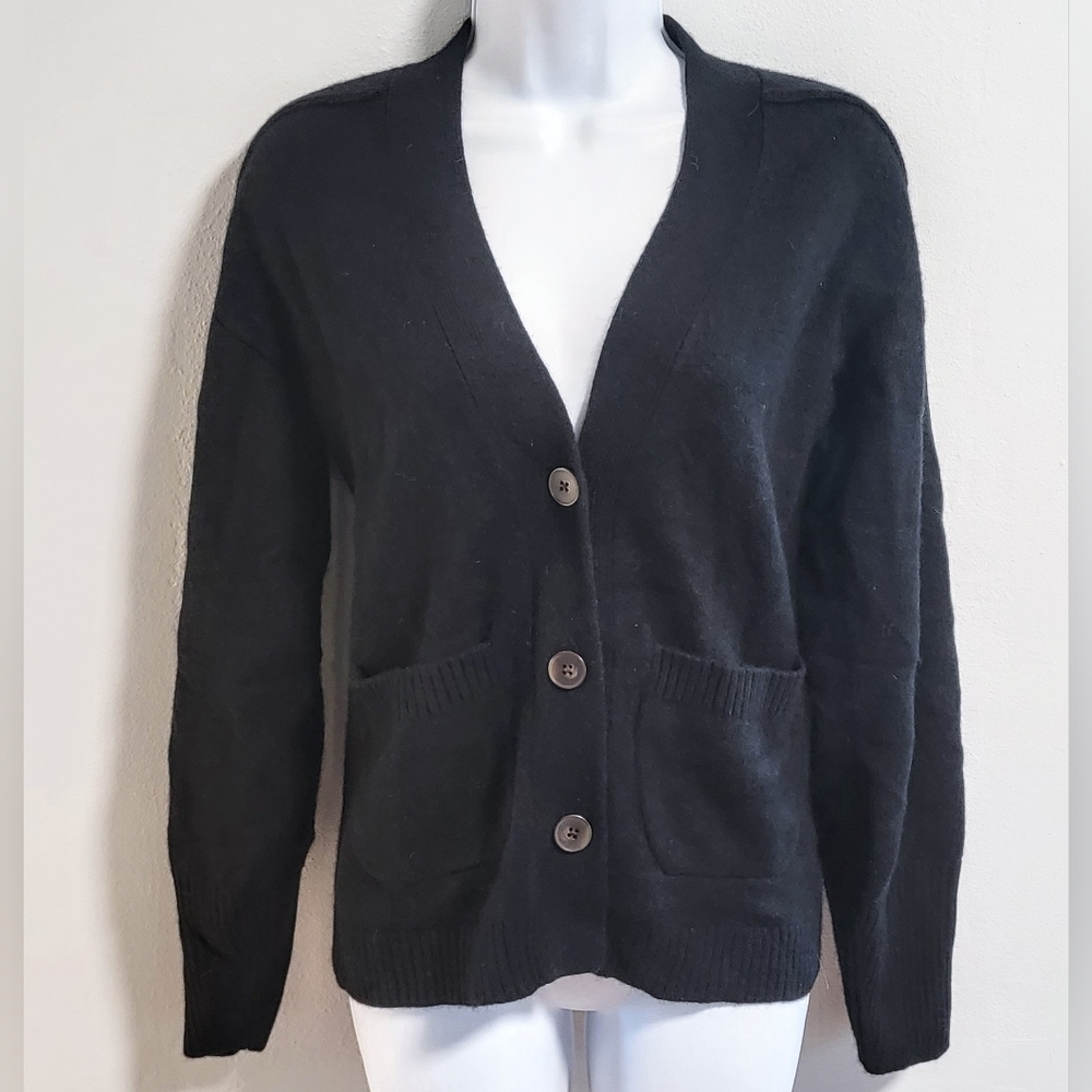 Nordstrom 94% Cashmere Cardigan Capsule Old Money Quiet Luxury Academia Cottage